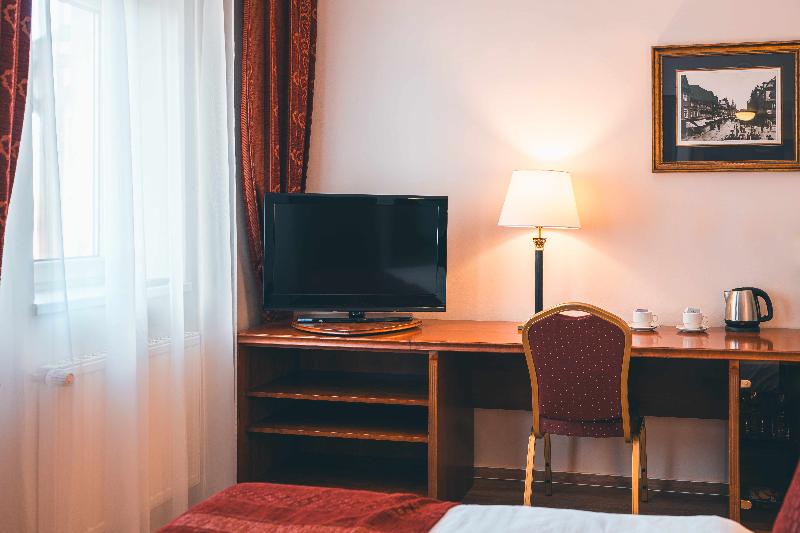 Ariston & Ariston Patio Hotel Prague - Oda