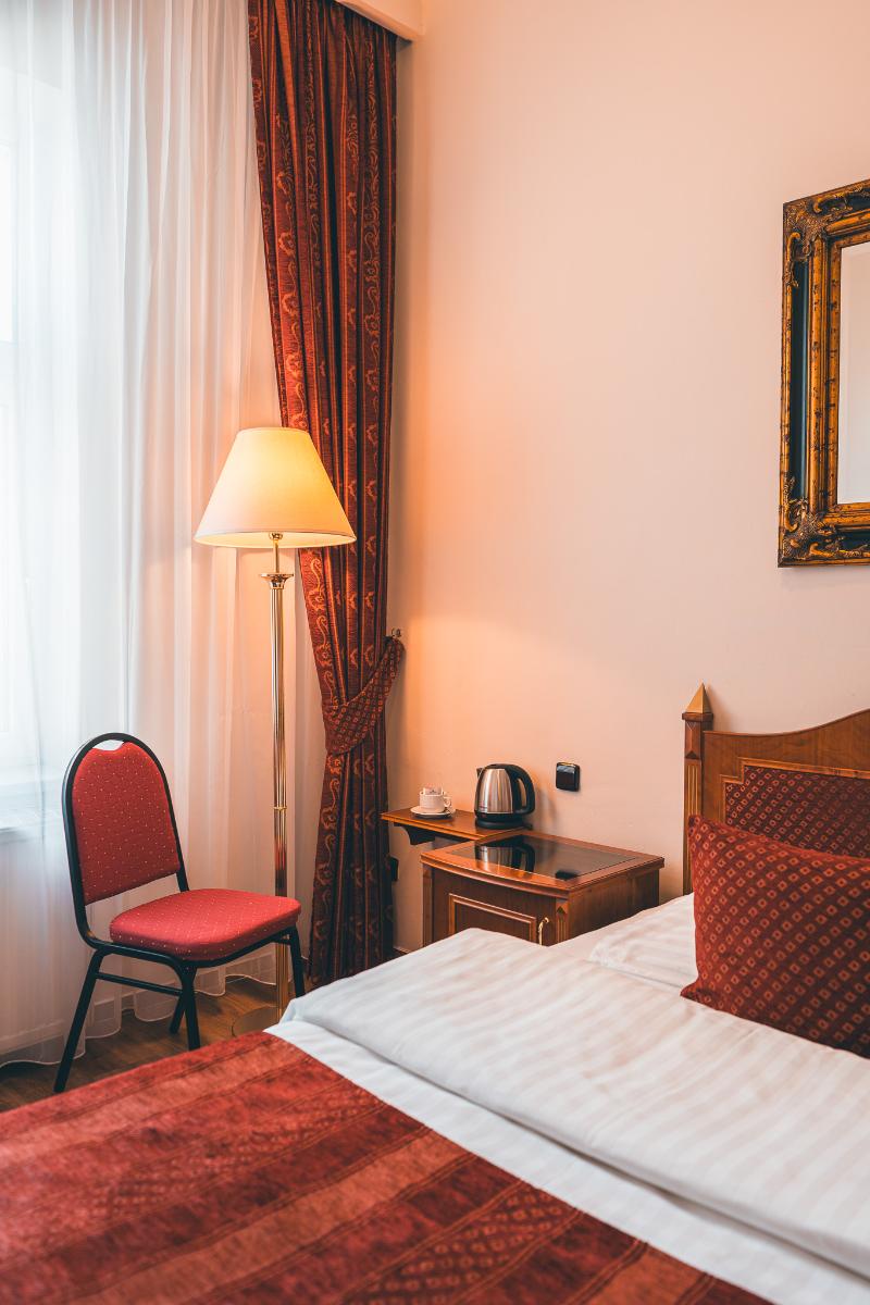 Ariston & Ariston Patio Hotel Prague - Oda