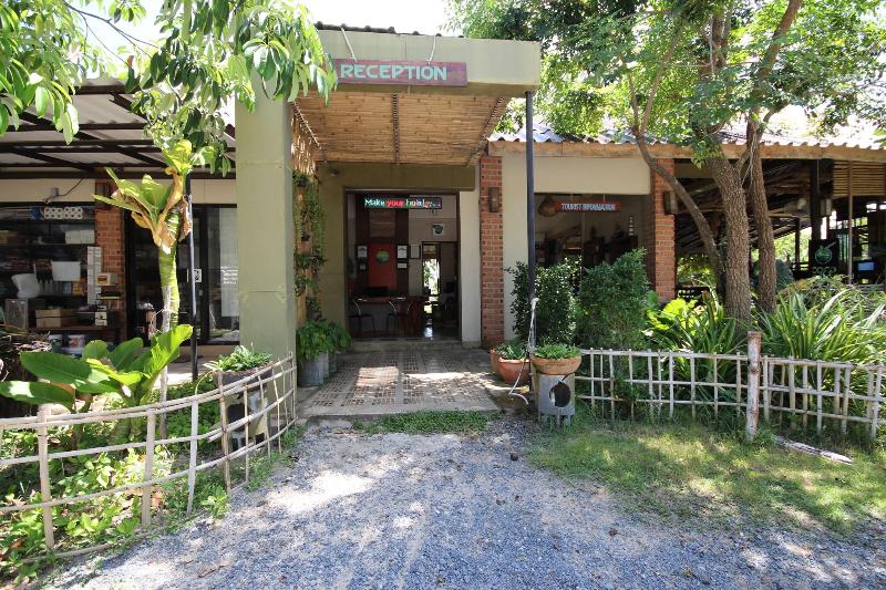 Coco Lanta Resort - Lobi