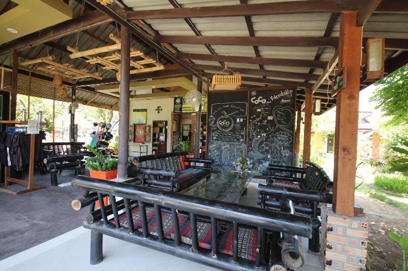 Coco Lanta Resort - Lobi