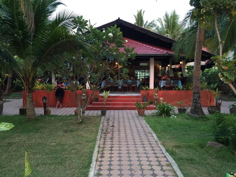Noble House Beach Resort - Lobi
