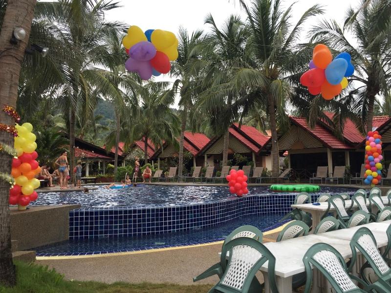 Noble House Beach Resort - Genel