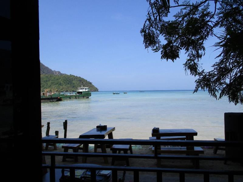 Phi Phi Green House - Genel