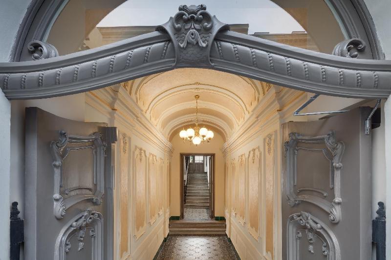 Louren Apartments - Genel