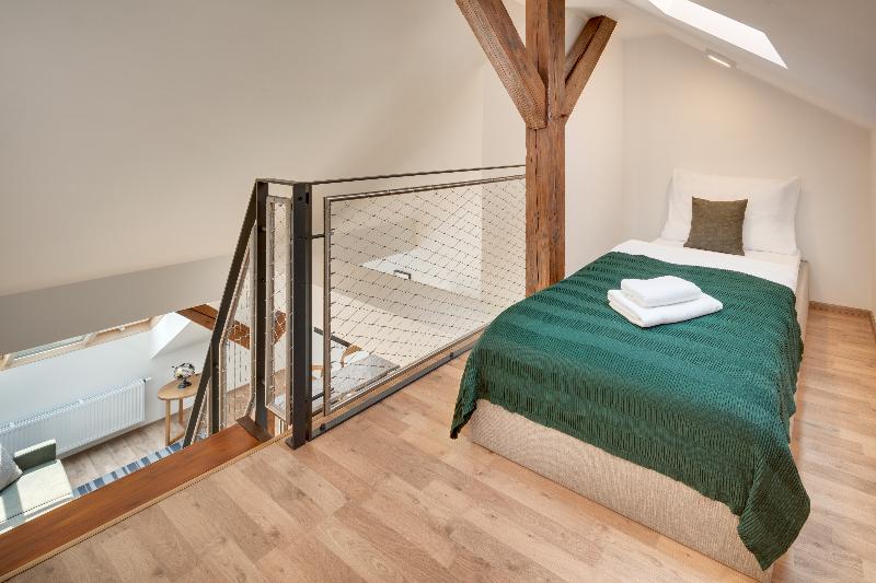Louren Apartments - Oda