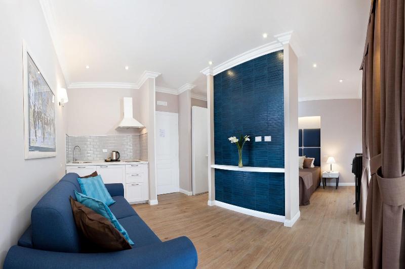 Vico Rooms And Terrace - Oda