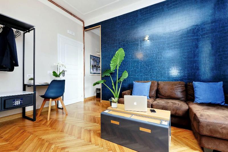 Vico Rooms And Terrace - Oda