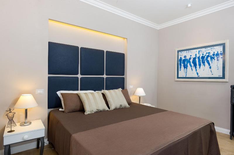Vico Rooms And Terrace - Oda