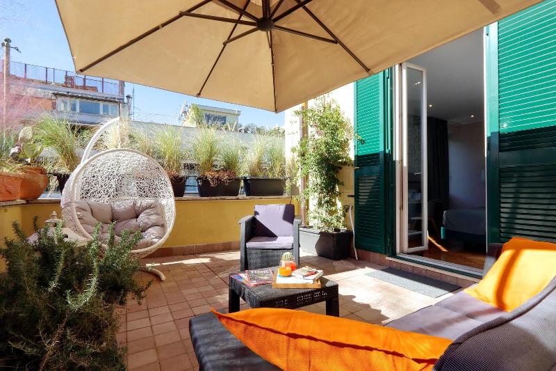 Vico Rooms And Terrace - Oda