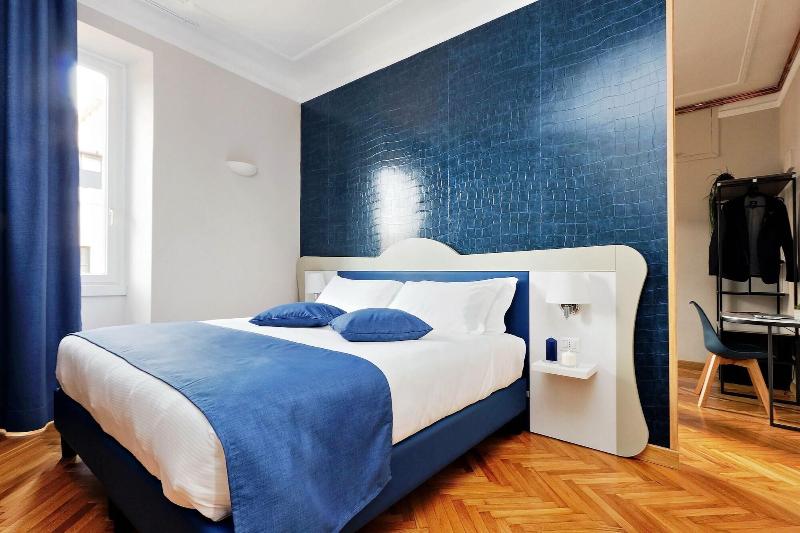 Vico Rooms And Terrace - Oda