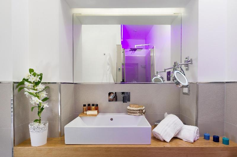 Vico Rooms And Terrace - Oda