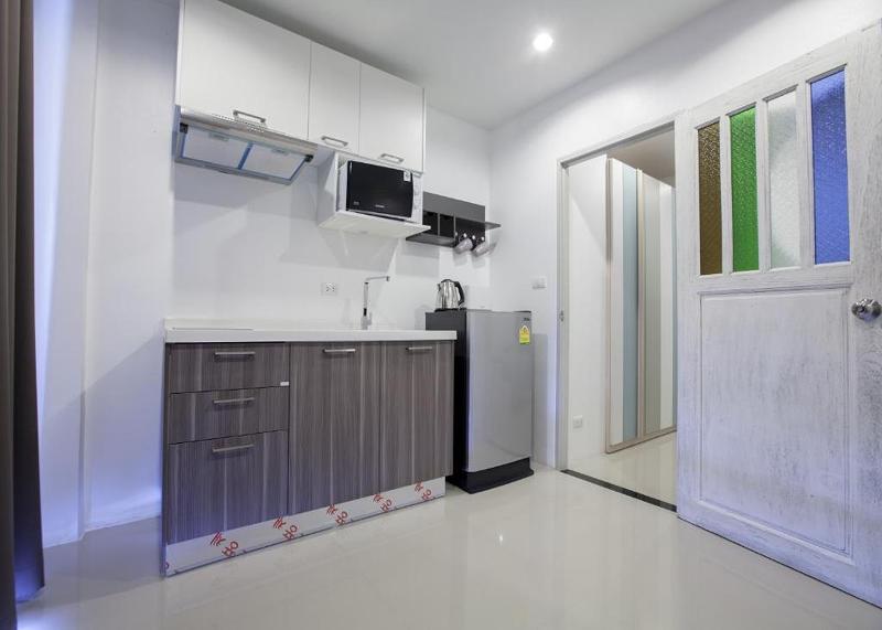 Number 4 Apartment - Oda
