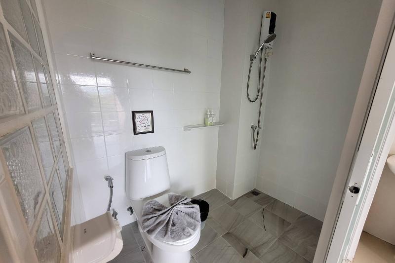 Number 4 Apartment - Oda
