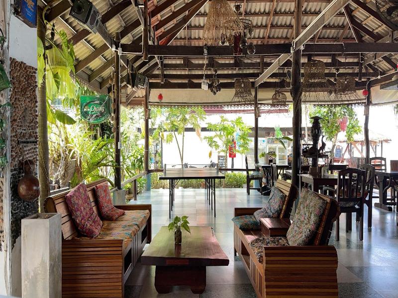 Ac 2 Resort - Lobi
