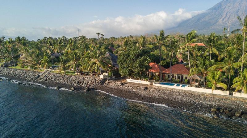 Relax Bali Beach Front Dive Spa Resort - Oda