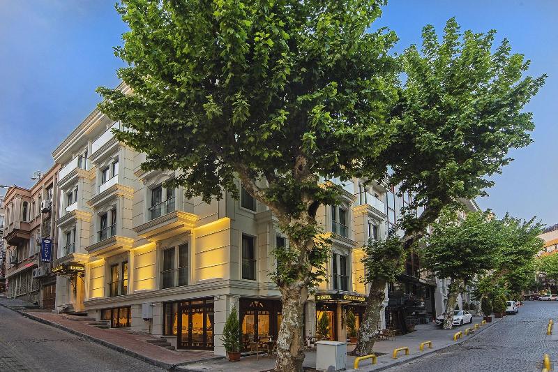 Grand Naki Hotel - Genel