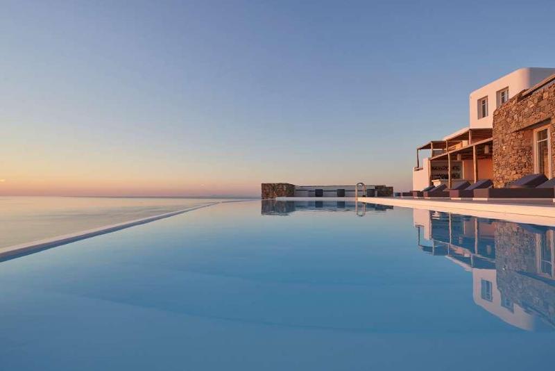Radisson Blu Euphoria Resort - Havuz