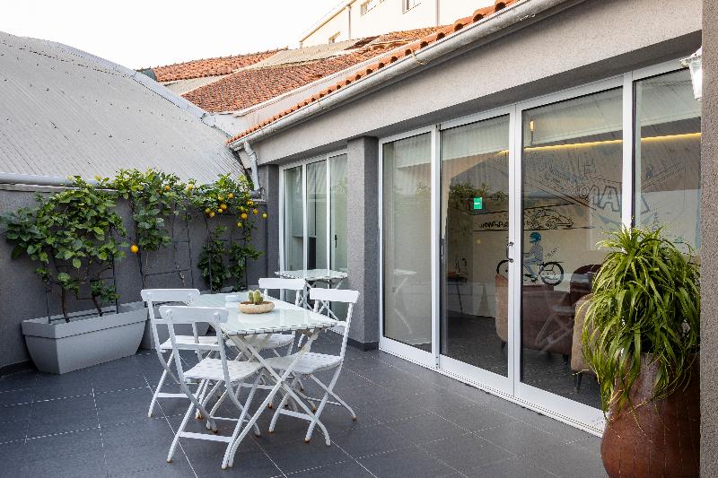 Hotel Rali Viana - Teras