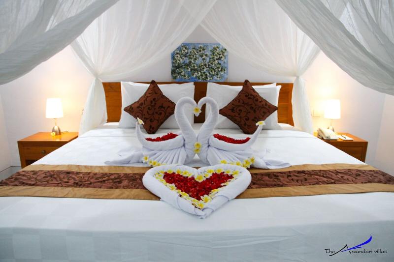 The Awandari Villas Seminyak - Oda
