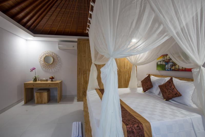 The Awandari Villas Seminyak - Oda