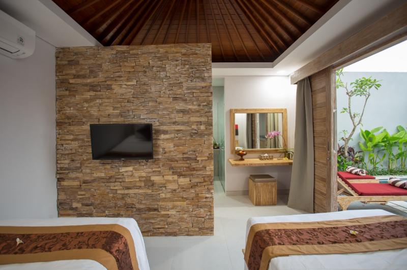 The Awandari Villas Seminyak - Oda