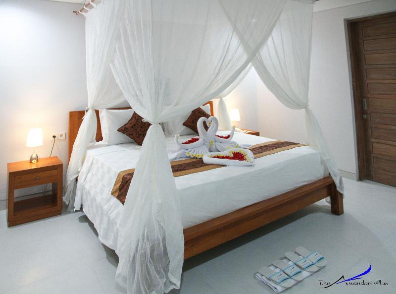 The Awandari Villas Seminyak - Oda