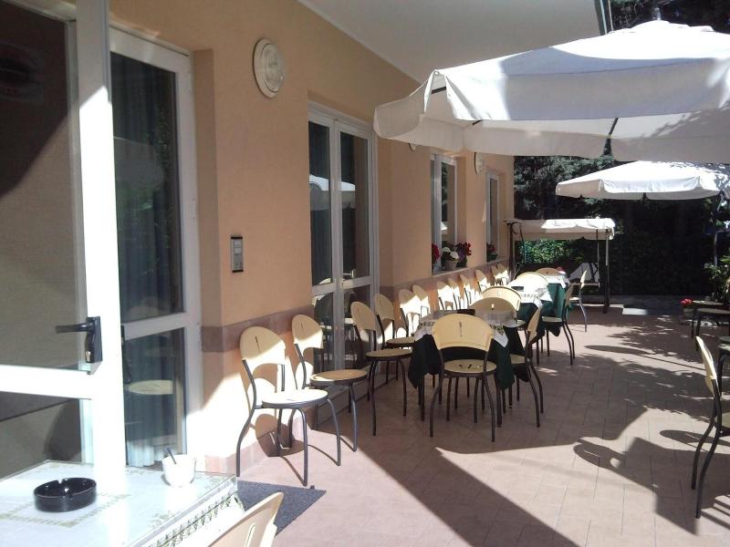 TRINIDAD - Restoran