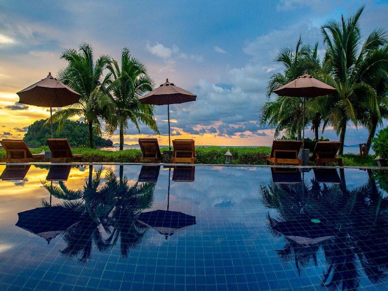 Andalay Beach Resort - Havuz