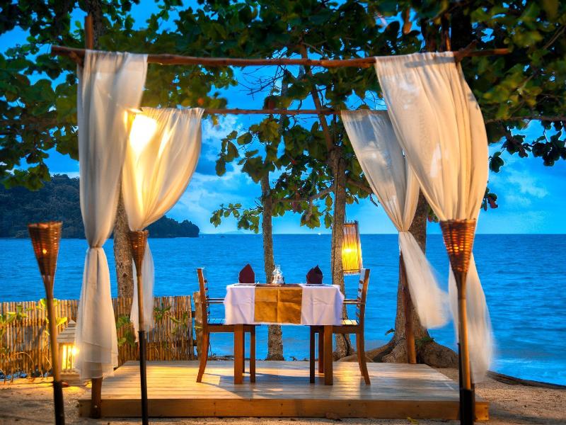 Andalay Beach Resort - Restoran