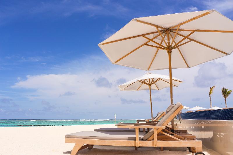 Radisson Blu Resort Maldives - Plaj