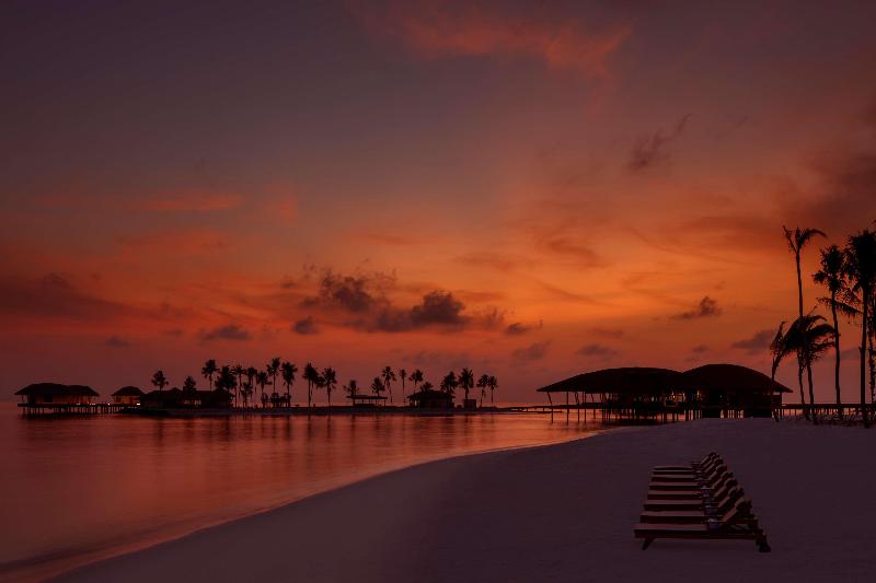 Radisson Blu Resort Maldives - Plaj