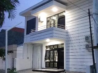 Mess Inn Semarang otel fotoğrafı