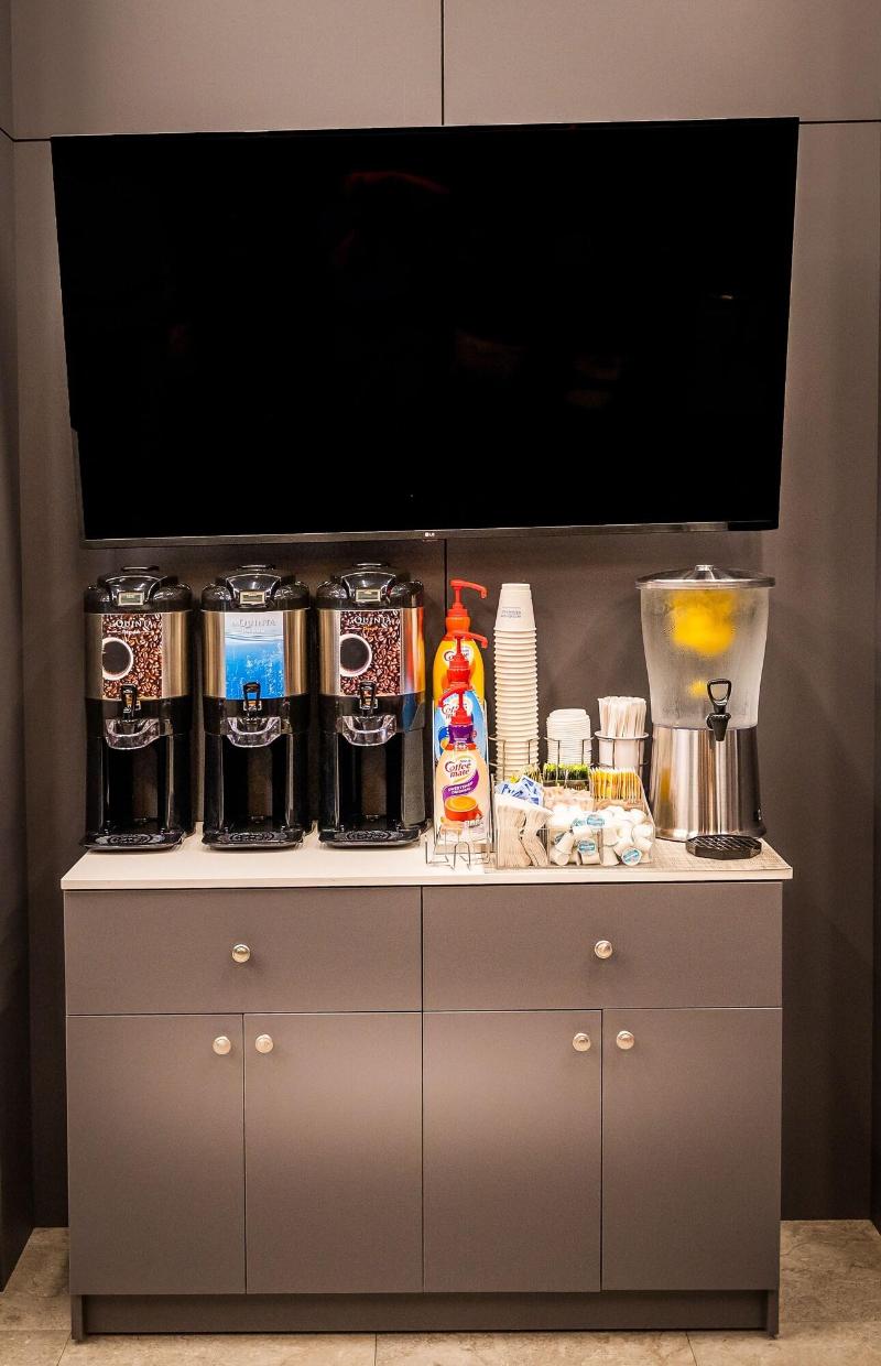 La Quinta Inn and Suites Times Square South - Bar