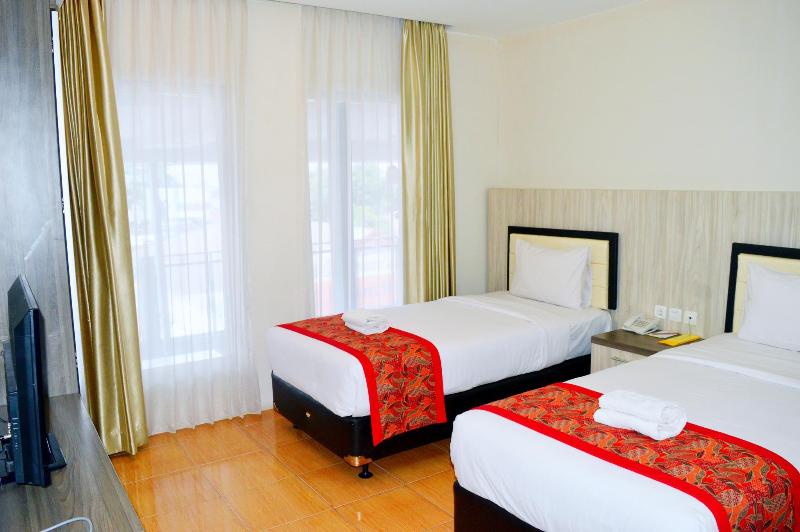 Grant Hotel - Genel