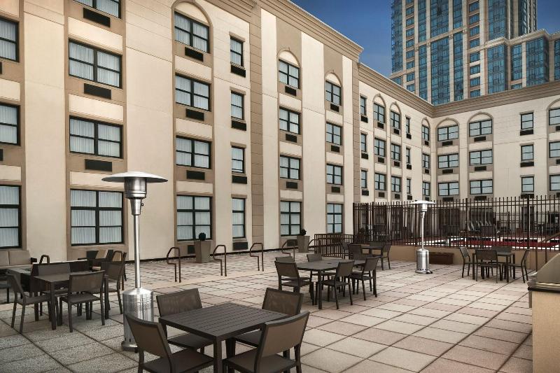 Residence Inn New Rochelle - Havuz