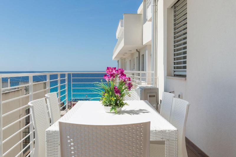Spuma Di Mare - Genel