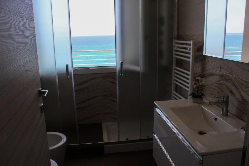 Spuma Di Mare - Oda