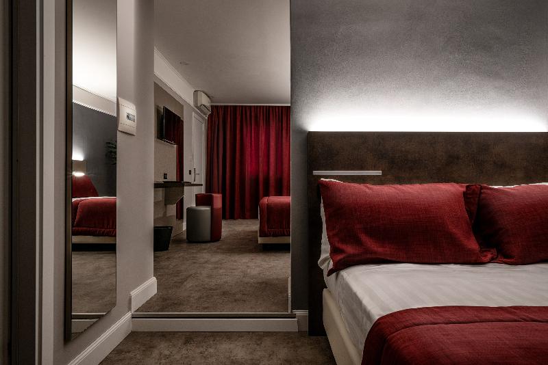 Hotel Varese - Oda