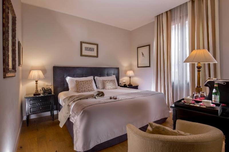 Hotel Monte Cenci - Oda