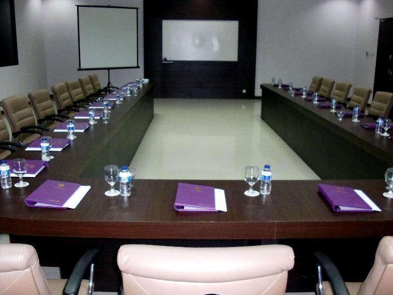 Kyriad Hotel Sadurengas Paser - Toplantı