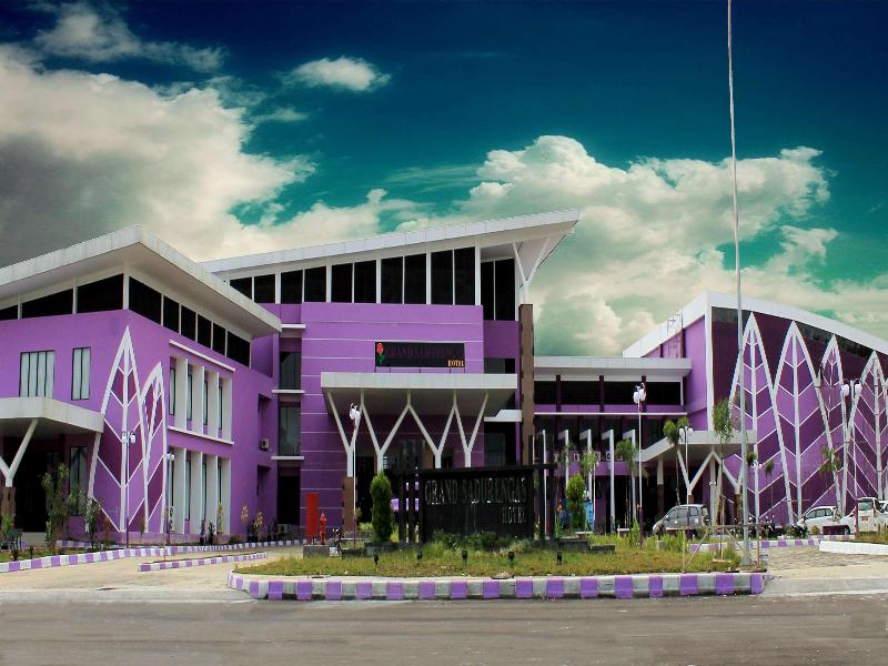 Kyriad Hotel Sadurengas Paser - Genel