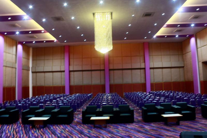 Kyriad Hotel Sadurengas Paser - Genel