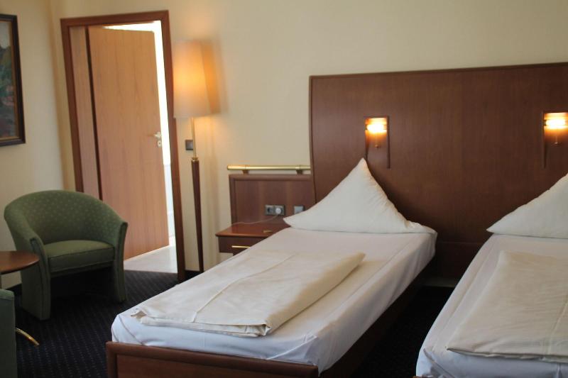 Victoria Hotel Minden - Oda