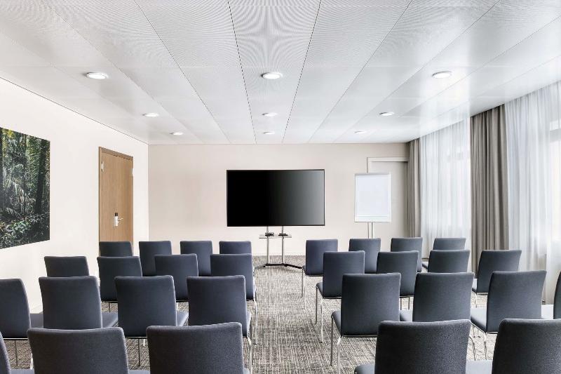 Acasa Suites Zurich Oerlikon - Toplantı