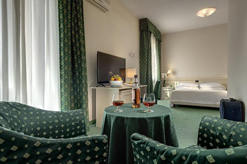 Hotel Premiere Abano - Oda