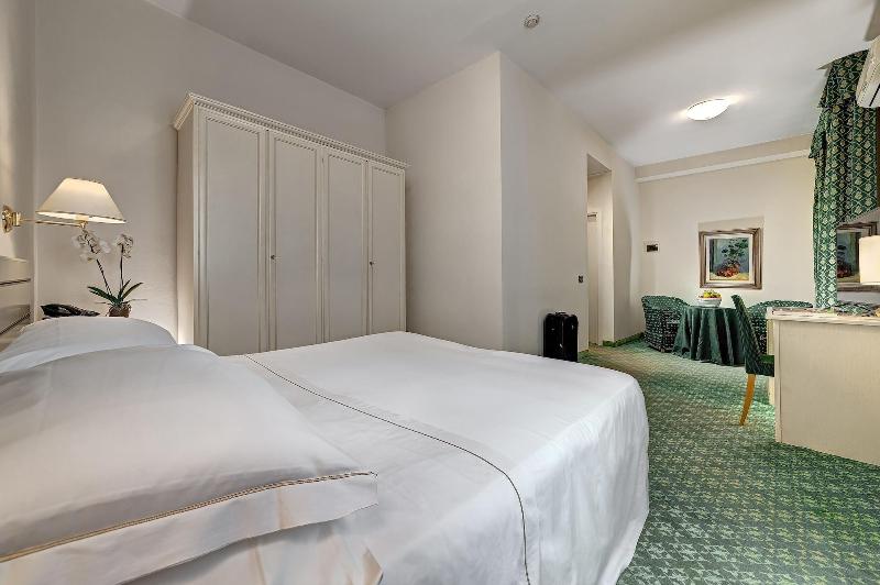Hotel Premiere Abano - Oda