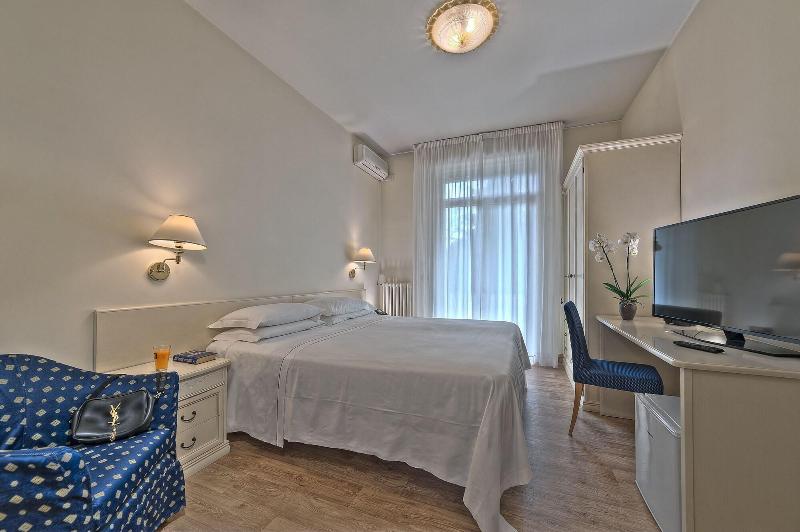 Hotel Premiere Abano - Oda
