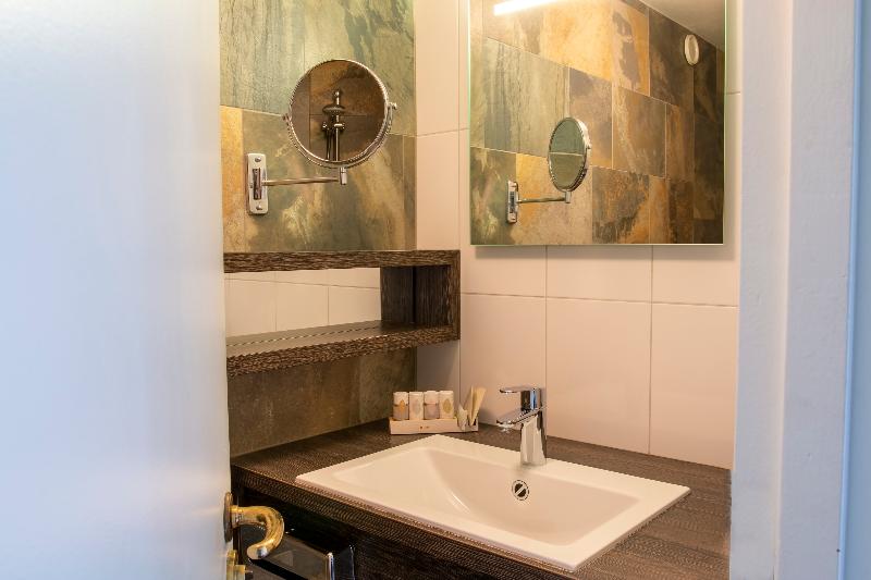 Leonardo Eden Hotel Amsterdam City Center - Oda