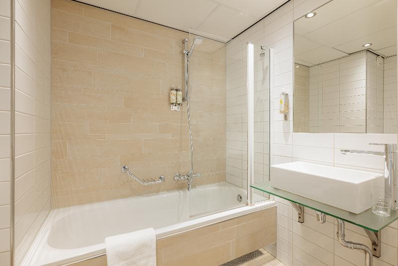 Leonardo Eden Hotel Amsterdam City Center - Oda