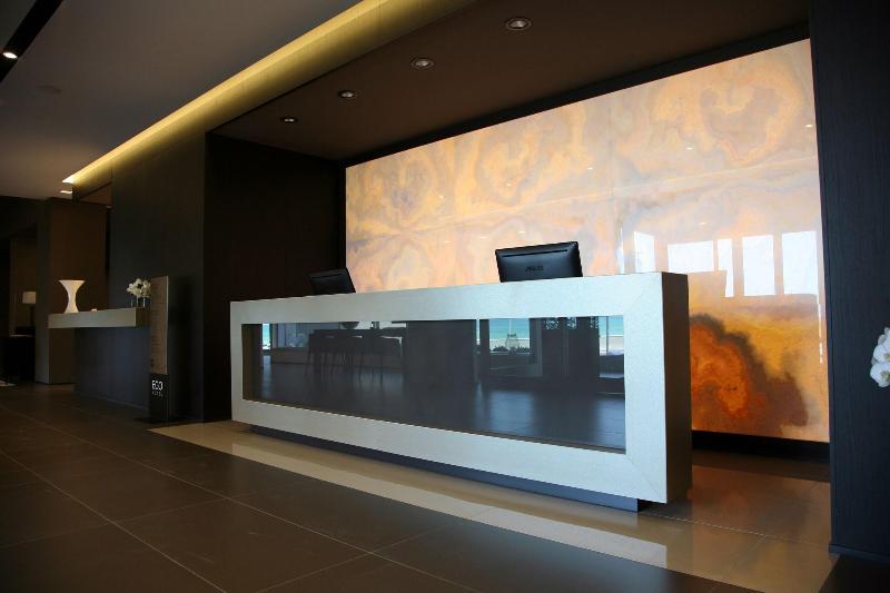 Ego Hotel - Lobi